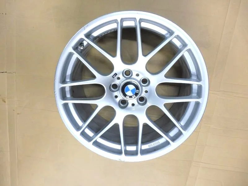 Gdzie znajduje się sterownik silnika w BMW E46? Oto odpowiedź!