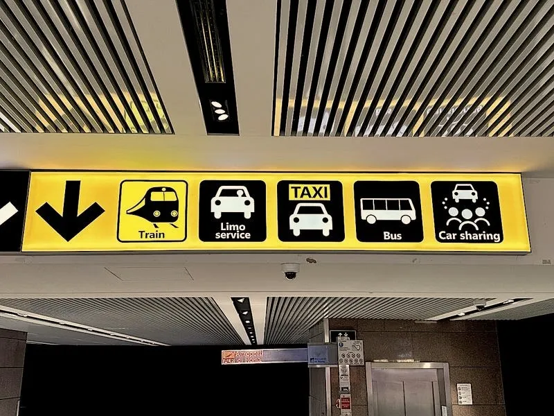 Ile kosztuje taxi z lotniska Fiumicino do Rzymu? Przewodnik po cenach i opcjach transportu