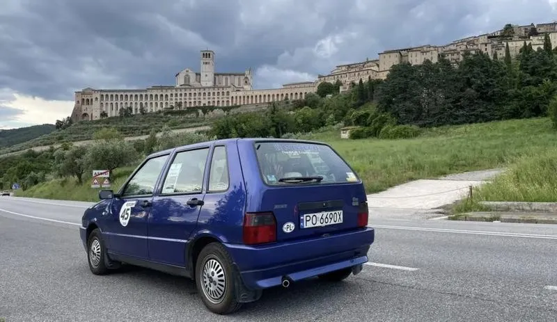 Jak dojechać do Rzymu samochodem: praktyczny przewodnik