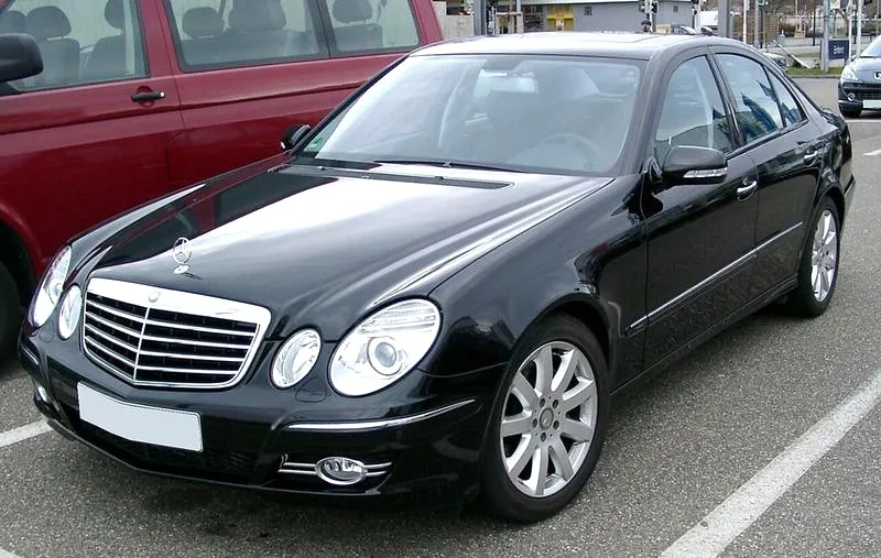 Jak skasować serwis Mercedes W211 szybko i bezpiecznie