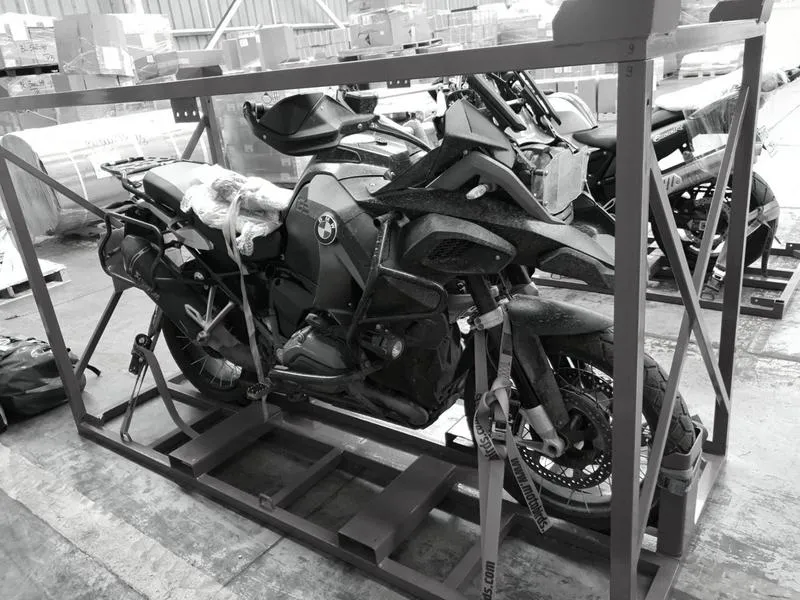 Bezpieczne mocowanie motocykla