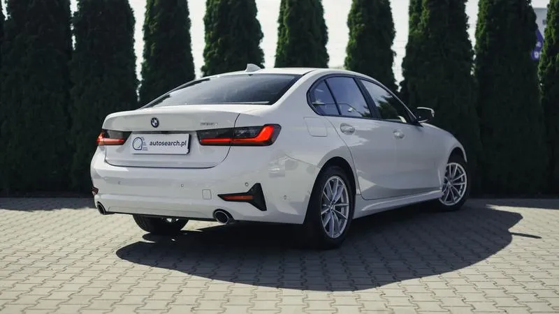 Koszty eksploatacji BMW 318i