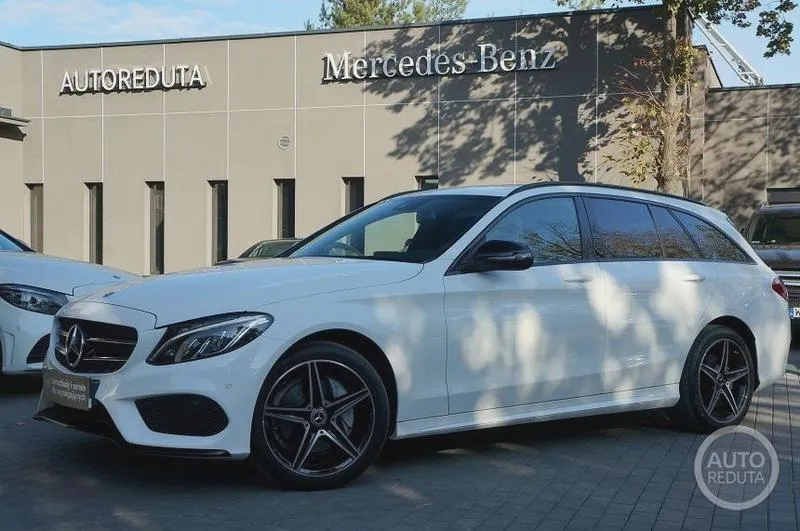 Zakup Mercedesa C200